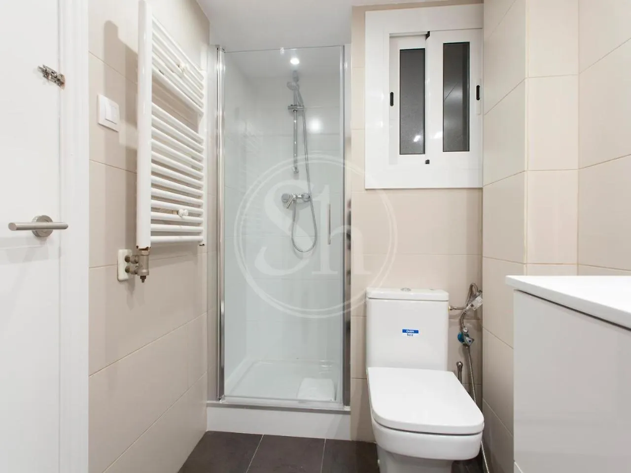 Apartment Madrazo Barcelona 0*,  Spain